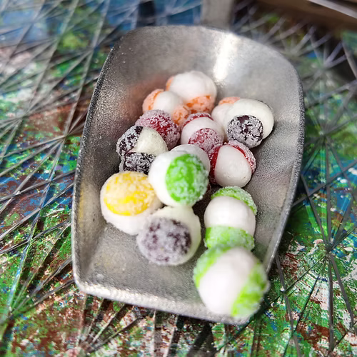 Freeze-Dried Sour Skeedle Pops